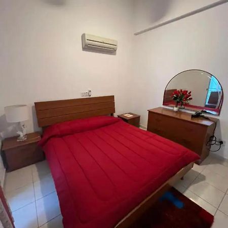 Marias Spacious Aparment Paphos Exteriér fotografie
